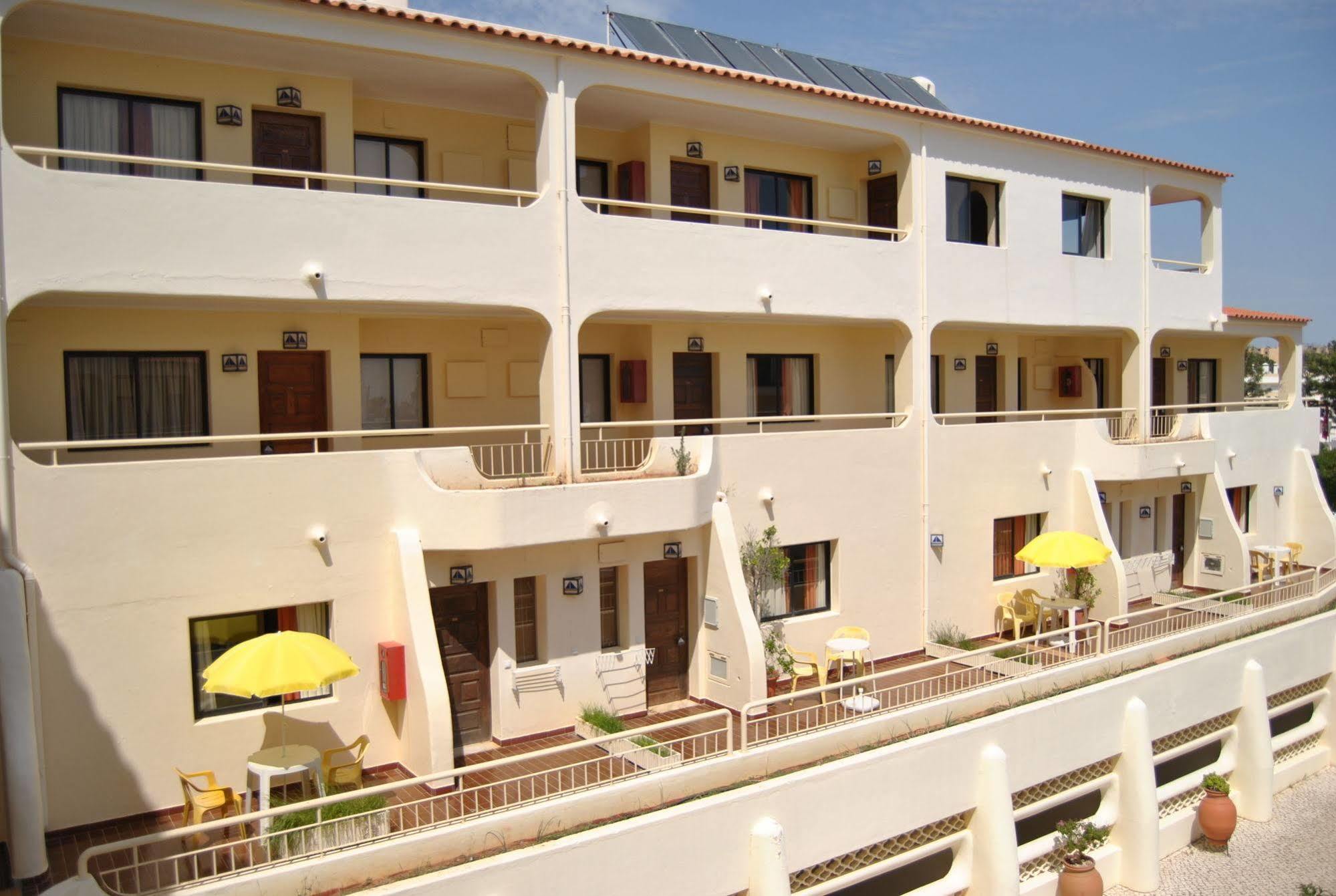 Apartamentos Olhos Do Mar Albufeira Exteriér fotografie
